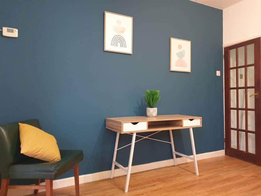 נורוויץ'' City Townhouse Close To Cafes And Restaurants מראה חיצוני תמונה